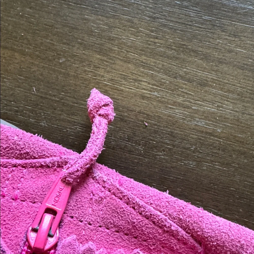 Size 3 Minnetonka Double Fringe Side Zip Boot in pink